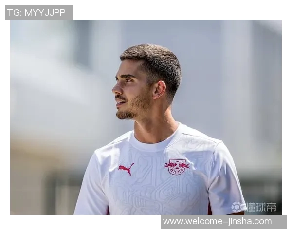 德天空报道莱比锡与门兴中场赖茨达成协议交易需俱乐部进一步谈判