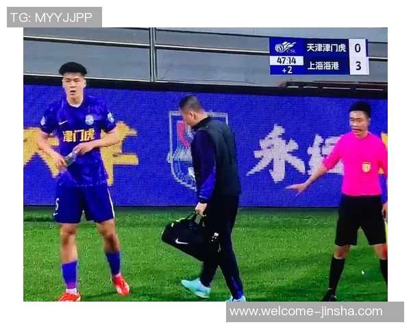 陕西联合一线队前往重庆积极备战新赛季热身赛全力以赴迎接挑战 陕西联合一线队前往重庆积极备战新赛季热身赛全力以赴迎接挑战