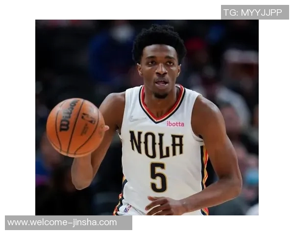 赫伯特琼斯单场8次抢断创队史新纪录自2009年保罗后再现辉煌表现